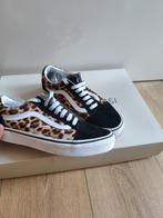 Vans Oldskool leopard zwart 36.5 zgan, Zwart, Ophalen of Verzenden, Vans, Sneakers of Gympen