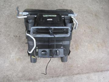 Mercedes W124 onderdelen o.a. OM603 startmotor , kachelhuis beschikbaar voor biedingen