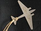 Vliegtuig hanger oorlog wo2 herinnering, Ophalen of Verzenden, Duitsland, Embleem of Badge