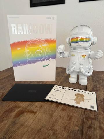 Mega Royal Molly 400% - Rainbow beschikbaar voor biedingen