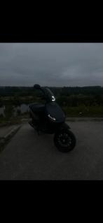 Mooie custom zip 50cc 4t 2v, Fietsen en Brommers, Scooters | Piaggio, Ophalen, Zo goed als nieuw, Zip