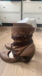 39 authentic boots dames, Gedragen, Ophalen of Verzenden, Bruin