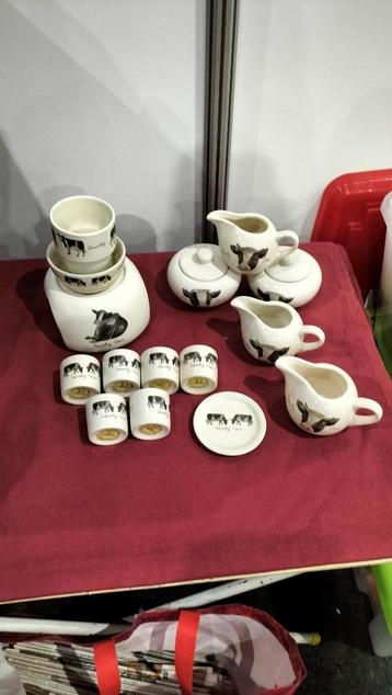 Jet Koeien servies Laatste servies delen . beschikbaar voor biedingen