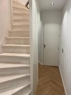 GEZOCHT: Trappen laten stofferen, Doe-het-zelf en Verbouw, Ladders en Trappen, Ophalen of Verzenden, Gebruikt, Minder dan 2 meter