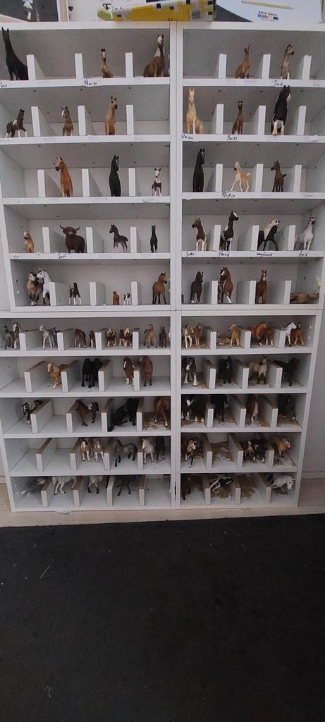 Eigengemaakt kast voor Schleich dieren, Kinderen en Baby's, Speelgoed | Overig, Gebruikt, Jongen of Meisje, Ophalen