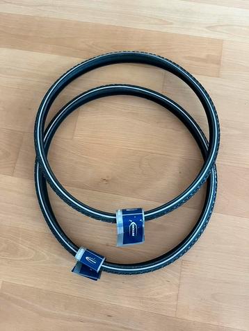 Nieuwe Schwalbe winter spikebanden 2 stuks beschikbaar voor biedingen