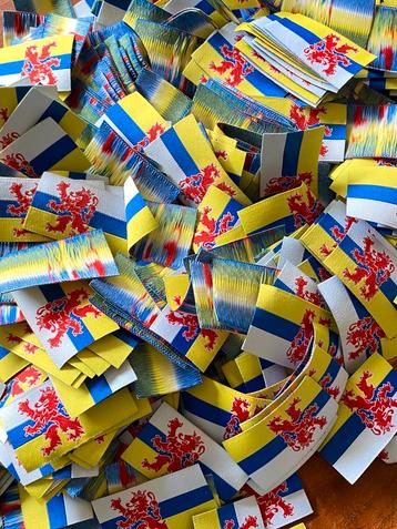 Limburgse vlag patch. Ruim 450 stuks. NIEUW. 5 cm x 3 cm. beschikbaar voor biedingen