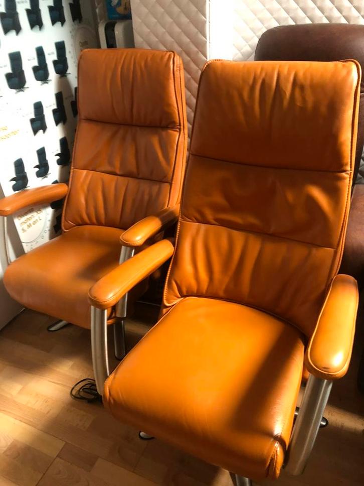 Relaxfauteuils met accu, Huis en Inrichting, Fauteuils, Zo goed als nieuw, 50 tot 75 cm, Minder dan 75 cm, Ophalen of Verzenden