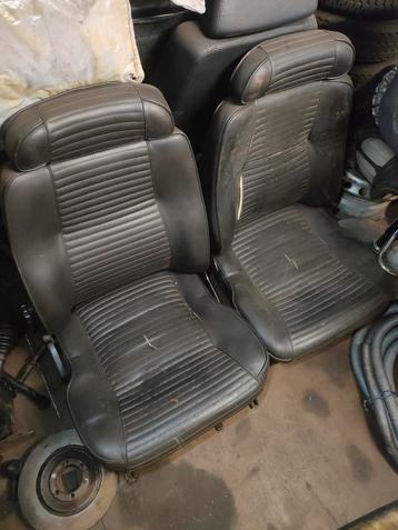 Bertone gtv interieur zwart skai  beschikbaar voor biedingen