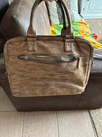 Laptoptas van kunstleder voor een leuk prijsje, Computers en Software, Laptoptassen, Ophalen of Verzenden, 15 inch, Zo goed als nieuw