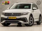 Volkswagen Tiguan 1.5 TSI R-Line Sport 150Pk Automaat (2X R-, 4 cilinders, Leder en Stof, Wit, Bedrijf