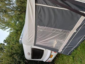tourcaravan LMC de Style420 D met voortent luifel en dak lui beschikbaar voor biedingen
