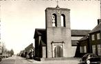 Schoondijke R.K. Kerk + VW kaver, Verzamelen, Ansichtkaarten | Nederland, Ophalen of Verzenden, 1960 tot 1980, Ongelopen, Zeeland