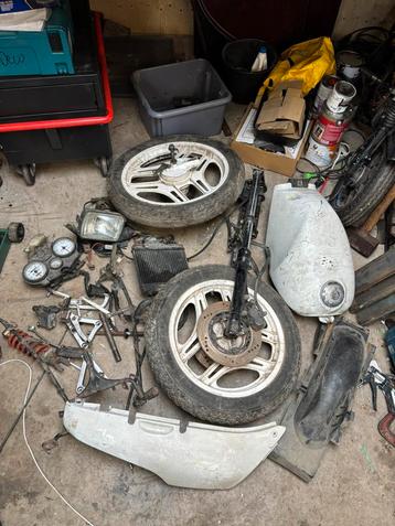 Honda NS 125R onderdelen beschikbaar voor biedingen