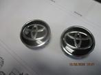 2 naaf dop toyota auris E 18, Ophalen of Verzenden, Nieuw, Toyota