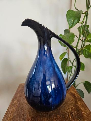 Vintage Blue Mountain aardewerk vaas kan BMP Canada beschikbaar voor biedingen