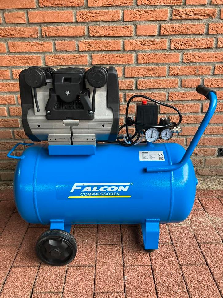 Falcon Compressor 50L -nieuw!, Doe-het-zelf en Verbouw, Compressors, Nieuw, 10 bar of meer, 25 tot 100 liter, Minder dan 200 liter/min