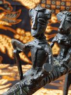 Mooi antiek brons beeldje uit India olifant met strijders., Ophalen of Verzenden