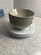 Servies - Borden en kommen, Huis en Inrichting, Keuken | Servies, Ophalen, Gebruikt, Keramiek, Kom(men)