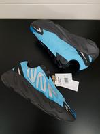 Adidas 700 MNVN, Blauw, Nieuw, Ophalen of Verzenden, Sneakers of Gympen