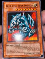 Yu-Gi-Oh! Blue Eyes Toon Dragon SDP Old US Print !, Hobby en Vrije tijd, Verzamelkaartspellen | Yu-gi-Oh!, Verzenden, Gebruikt