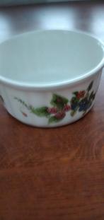 Marjolein Bastin Souffléschaal - Libelle Servies, Ophalen of Verzenden, Overige stijlen, Aardewerk, Schaal of Schalen