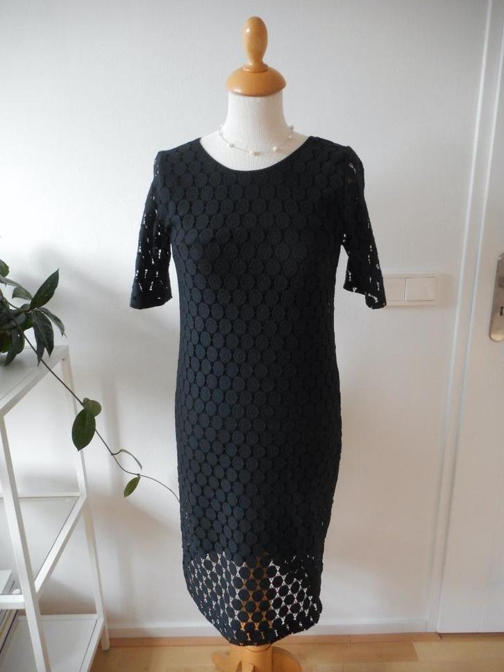 Jurk van Kyra & Ko, maat S, Kleding | Dames, Jurken, Zo goed als nieuw, Maat 36 (S), Zwart, Onder de knie, Ophalen of Verzenden