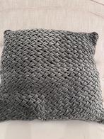 Mooi sierkussen 60x60 cm - Grijs/zwart, Ophalen, Zo goed als nieuw, Grijs, Vierkant