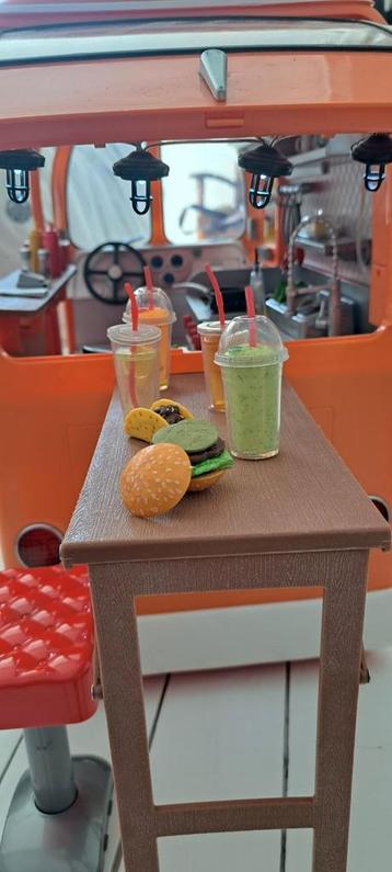 Our generation Foodtruck  beschikbaar voor biedingen