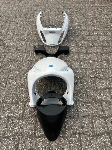 Kappen > Piaggio Zip | Origineel beschikbaar voor biedingen