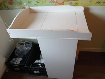 Te koop ikea commode beschikbaar voor biedingen