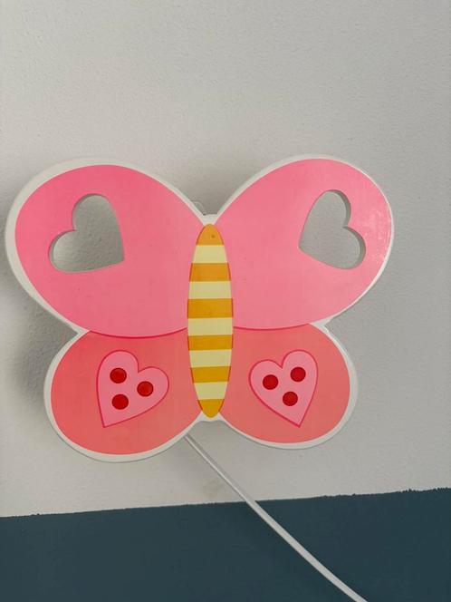 Houten muur lamp / vlinder, Kinderen en Baby's, Kinderkamer | Inrichting en Decoratie, Zo goed als nieuw, Lamp, Ophalen
