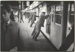 ED VAN DER ELSKEN FOTOGRAFIE JAPAN 1966 / TOKYO SUBWAY 1981, Boeken, Fotografen, Zo goed als nieuw, Verzenden