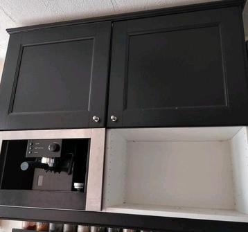 Metod Ikea bovenkast met inbouw koffieapparaat 