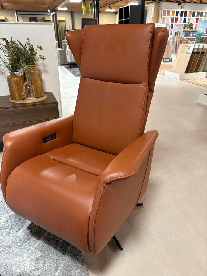 Recor Jive Relaxfauteuil - Cognac Leer - Elektrisch, Huis en Inrichting, Fauteuils, Zo goed als nieuw, Leer, 75 tot 100 cm, Ophalen
