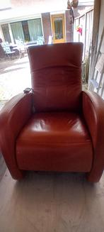 sta op stoel, Huis en Inrichting, Fauteuils, Ophalen, Leer, 50 tot 75 cm