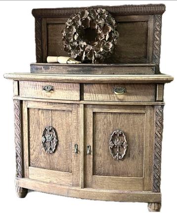 *Antiek dressoir commode houtsnijwerk * Prachtig beschikbaar voor biedingen