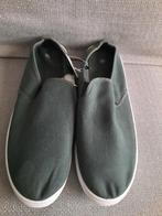 Canvas hereninstappers olijfgroen maat 43 NIEUW, Kleding | Heren, Schoenen, Ophalen of Verzenden, Nieuw, Overige kleuren