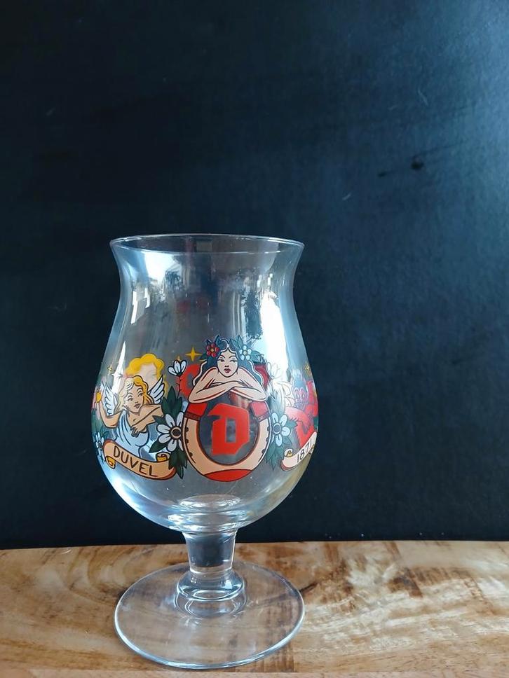 Duvel bierglas  Morrison Schiffmacher uit 2020, Verzamelen, Biermerken, Zo goed als nieuw, Glas of Glazen, Duvel, Ophalen of Verzenden