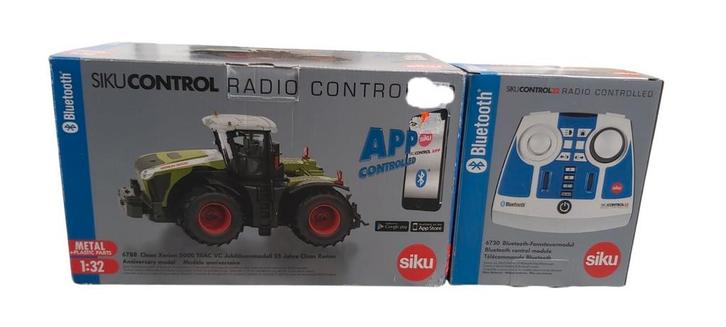 Siku 6788,6730 Control Claas Xerion 5000 jubileummodel25jaar, Hobby en Vrije tijd, Modelauto's | 1:32, Nieuw, Tractor of Landbouw