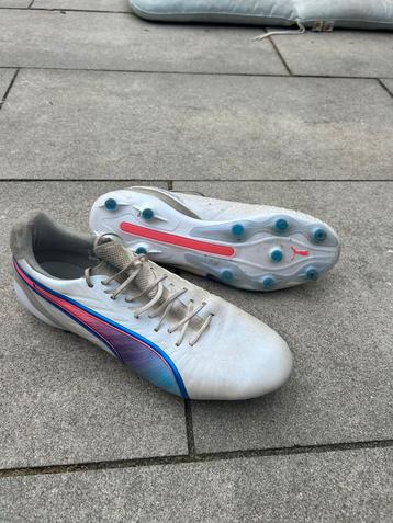 Puma King Ultimate voetbalschoenen beschikbaar voor biedingen
