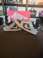 Nike Dunk Low Panda Volt - Maat 40 - Staat 9/10, Kleding | Heren, Schoenen, Ophalen of Verzenden, Zo goed als nieuw