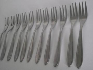 10 vintage RVS puntfilet taartvorkje Nieuwpoort 12 cm p stuk beschikbaar voor biedingen