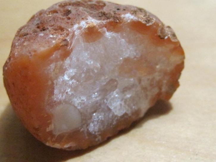 mi. 3x ruwe edelsteen CARNEOOL (5), Verzamelen, Mineralen en Fossielen, Mineraal, Verzenden