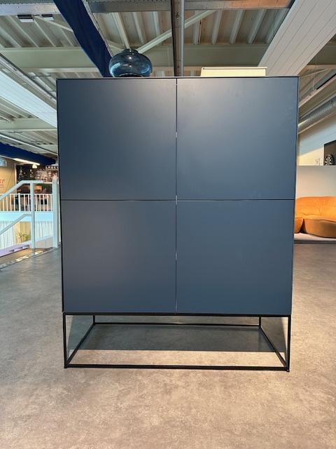 Highboard design kast, Duitse topkwaliteit, Huis en Inrichting, Kasten | Dressoirs, Zo goed als nieuw, 50 tot 100 cm, 25 tot 50 cm