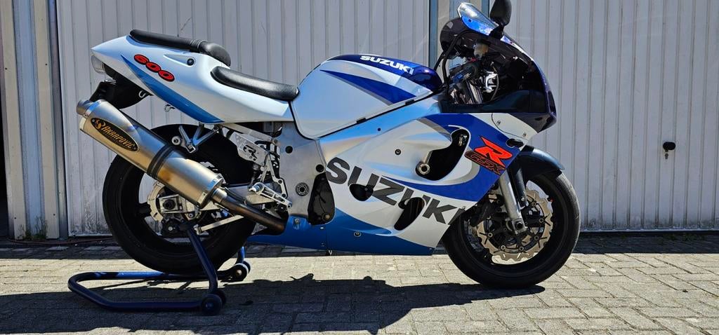 Suzuki GSXR 600 uit 1998 - Goed onderhouden sportmotor, Motoren, Motoren | Suzuki, Particulier, Super Sport