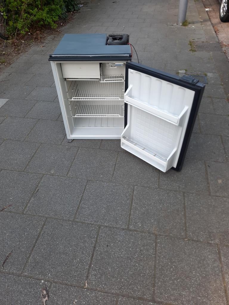 Indel B isotherm 85 compressor camper boot koelkast 12v 24v, Ophalen of Verzenden, Gebruikt