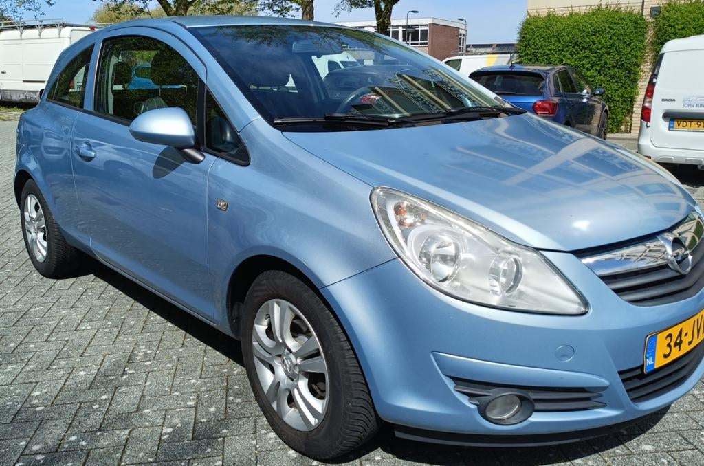 Opel Corsa 1.2 16V 3D 2009,139 DKM, FRIESSE EN NETE,NAP, APK, 40 €/maand, Blauw, 1229 cc, Origineel Nederlands
