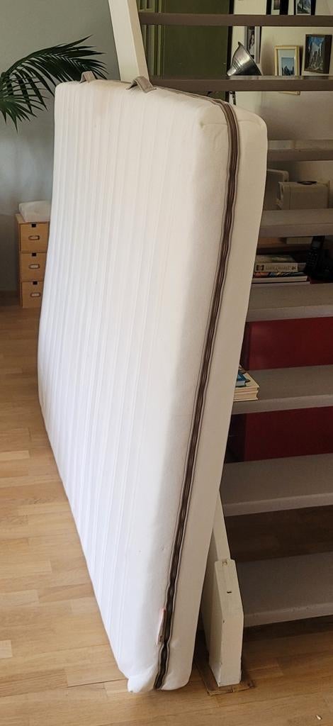 Malvik Ikea foam matras 120 x 200 cm (twijfelaar), Huis en Inrichting, Slaapkamer | Matrassen en Bedbodems, Ophalen, Zo goed als nieuw