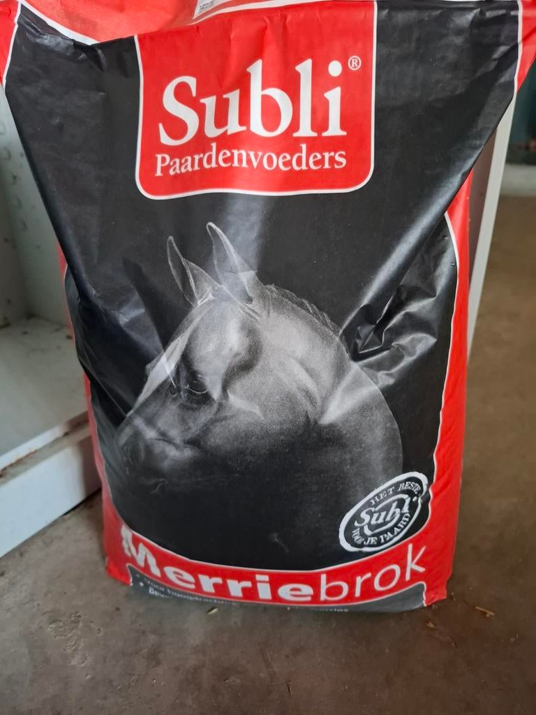 Subli merriebrok, Dieren en Toebehoren, Dierenvoeding, Ophalen, Overige soorten